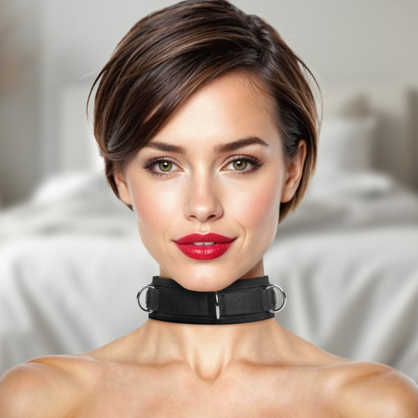 XR Brands Neoprene Bondage Collar with D-Rings