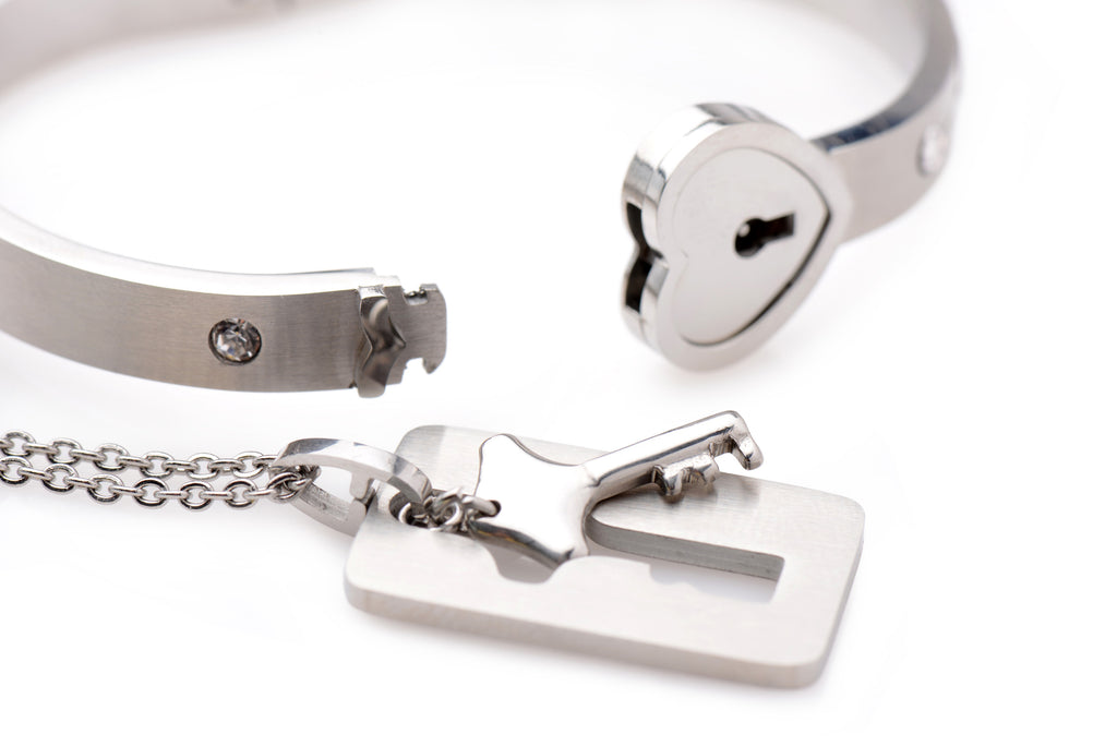 Master Series Cuffed Locking Bracelet and Key Necklace Grey