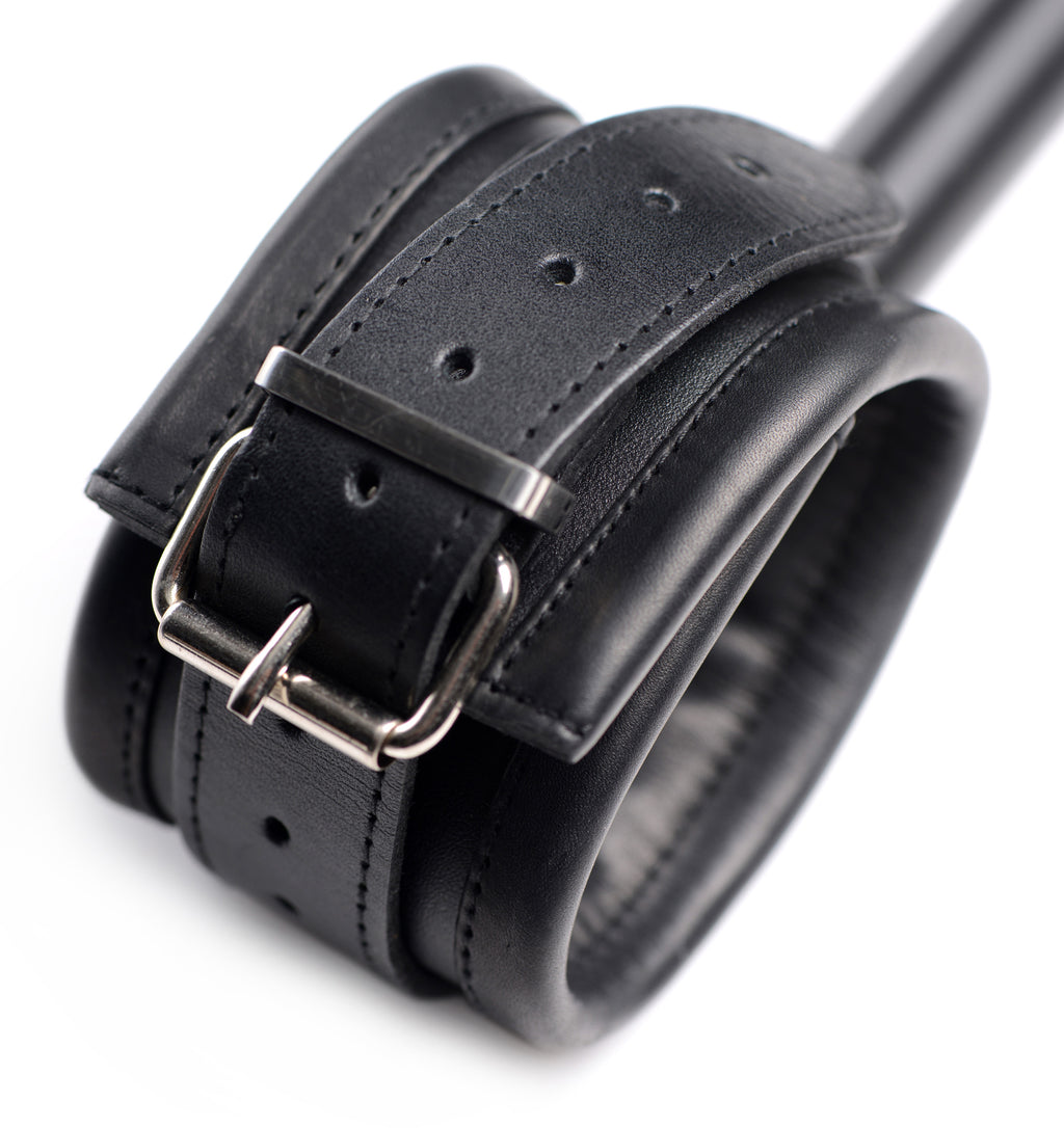 Master Series Deluxe Wrist and Ankle Spreader Bar Black