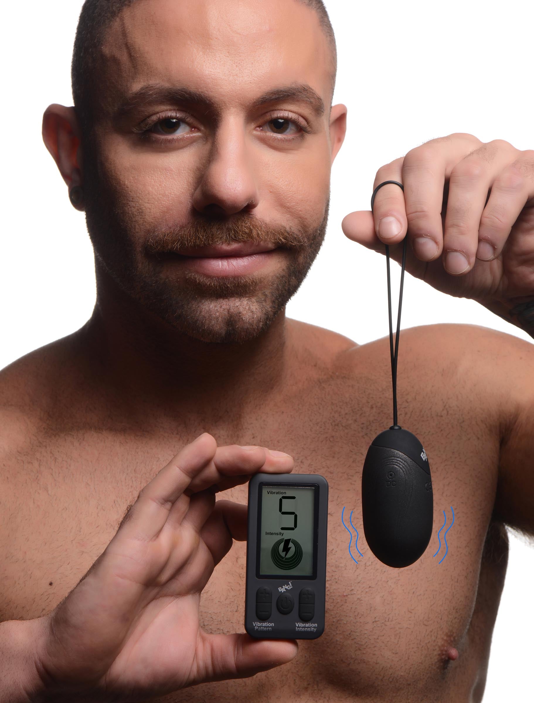 Bang! 25X Vibrating Silicone XL Egg with Remote Control Black