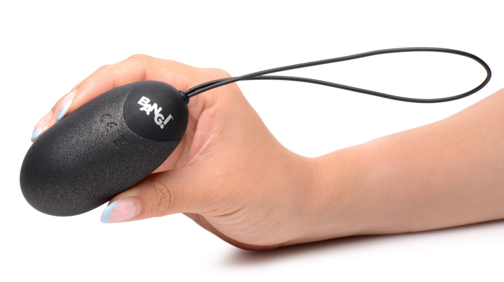 Bang! 25X Vibrating Silicone XL Egg with Remote Control Black