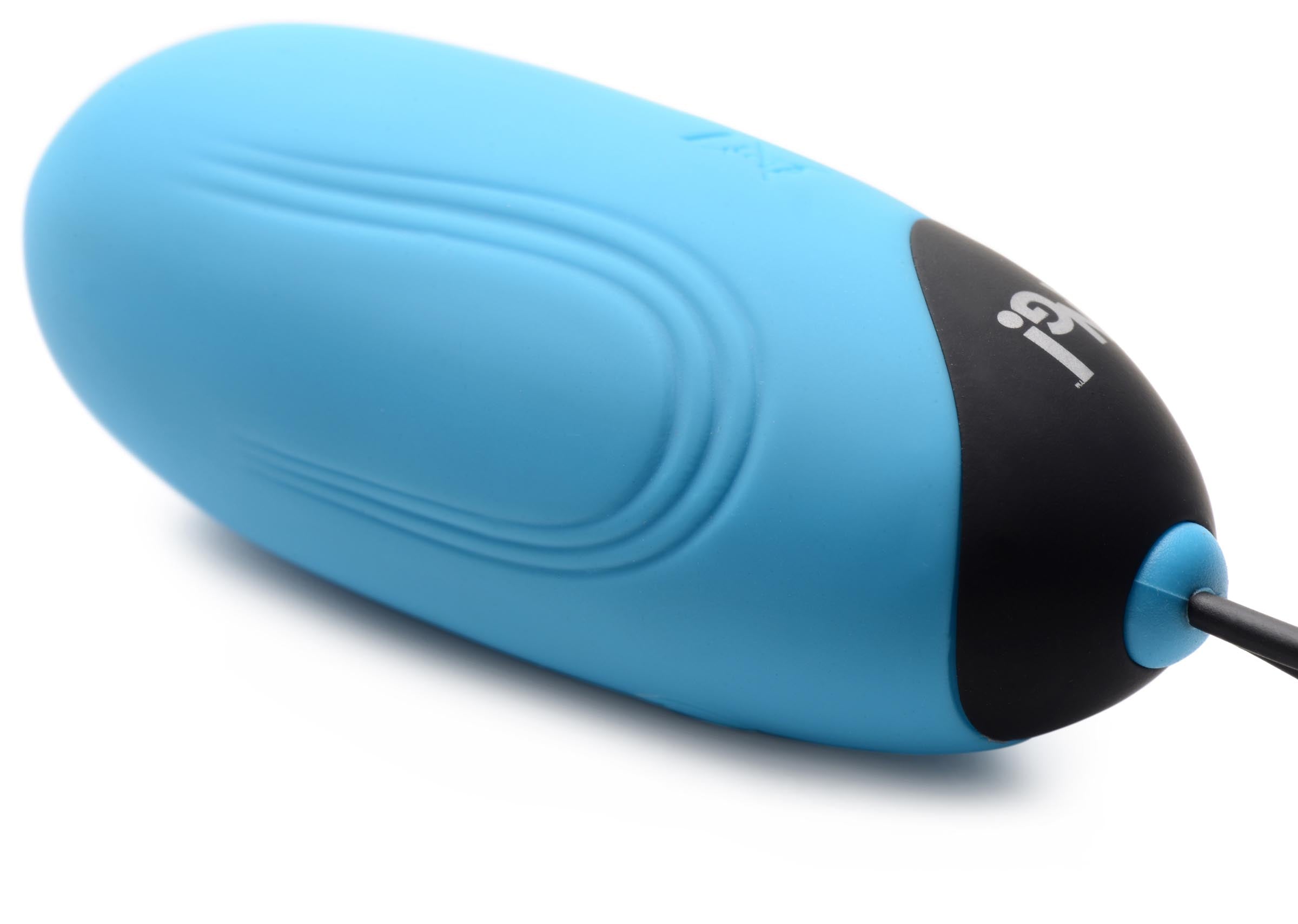 Bang! 28X Grooved Silicone Vibrating Egg with Remote Control Blue