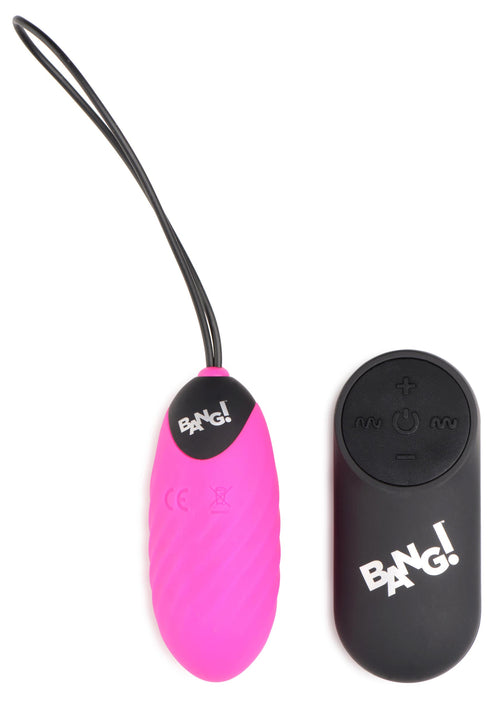 Bang! 28X Swirl Silicone Vibrating Egg with Remote Control Pink