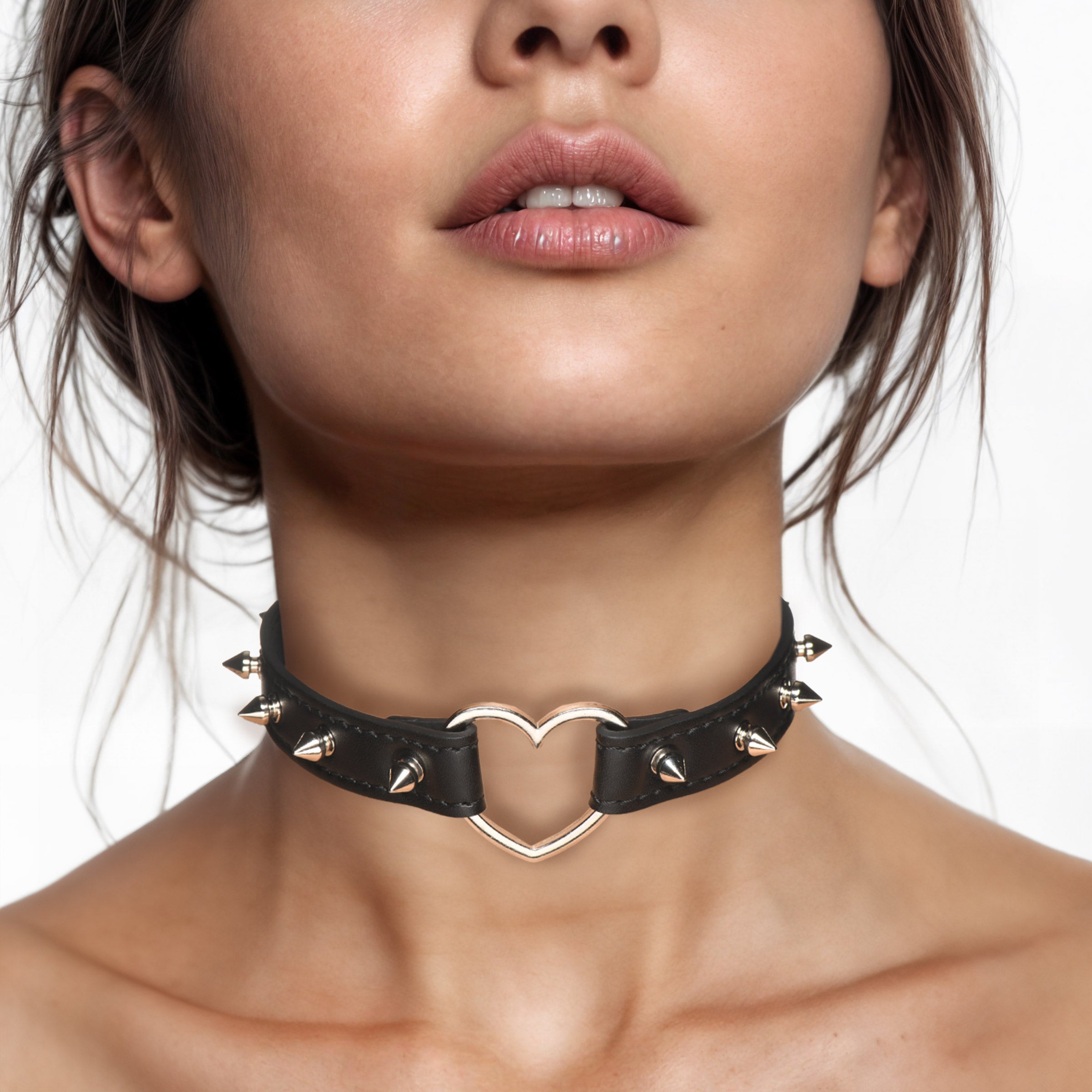 Master Series Spiked Heart Choker - Black Black